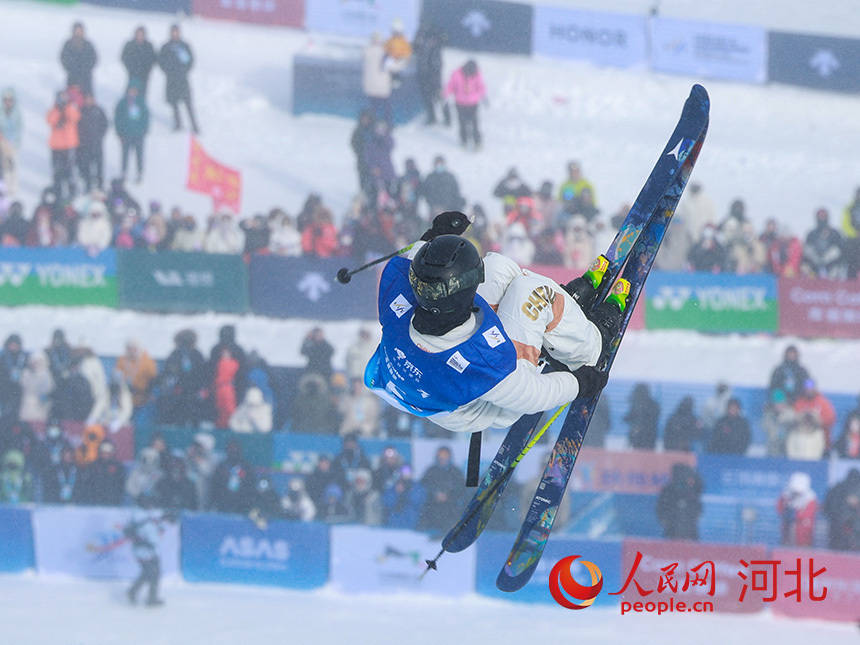 2025—2026国际雪联女子自由式滑雪U型场地世界杯决赛完赛 中国选手谷爱凌夺冠