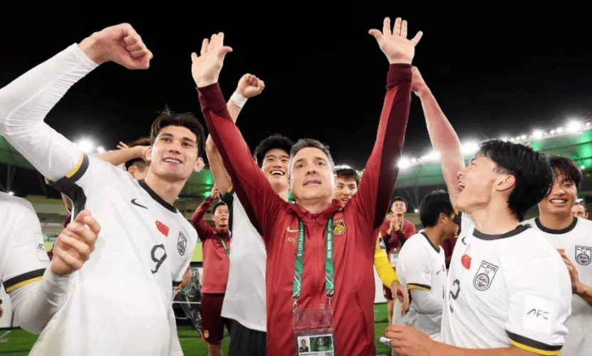 董路：U23国足一定赢日本！最次也是点球 怼董方卓：传控足球没赢