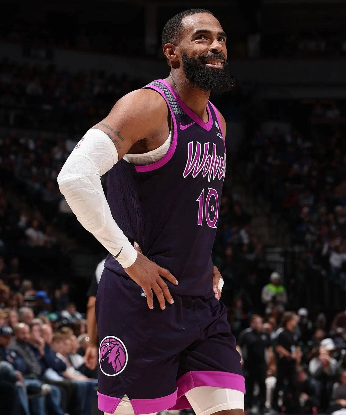 签约森林狼！迈克康利梦回明尼苏达，缔造NBA首位15亿先生传奇！