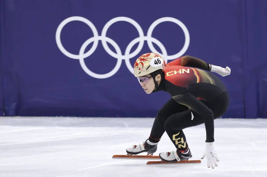 拼到咬碎牙齿……范可新赛后采访时几度哽咽