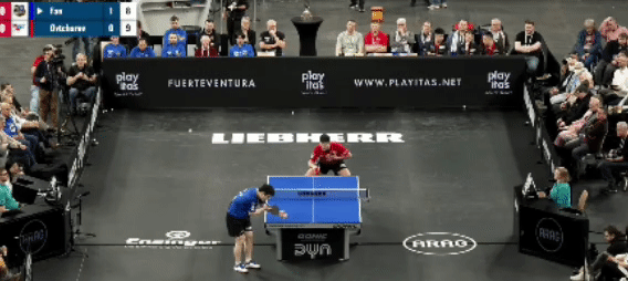 一场3-0！樊振东打败奥恰洛夫，德国杯决赛：萨尔布吕肯1-0领先